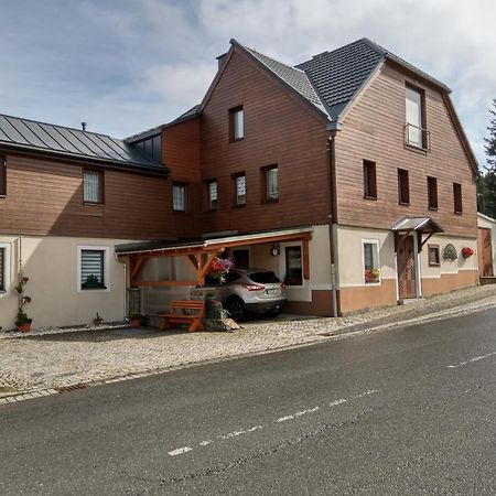 Ferienwohnung Im Wiesenthal 오베르비젠탈 외부 사진